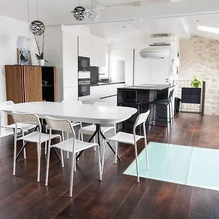 12th District Beautiful Duplex Delight Appartement *